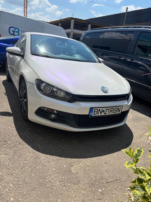 Volkswagen Scirocco 2.0TDI.140 cp , 2010, alb perlat
