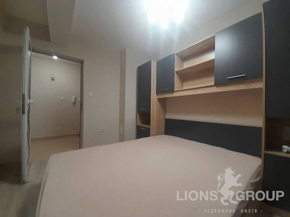 Дава се под наем Тристаен апартамент в Варна, Лятно кино Тракия - 75 кв.м за 618.12 € - Снимка #5