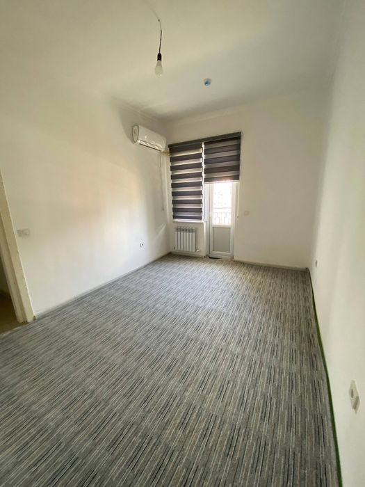 Kvartira 2 xonali faqat oilaga beriladi narxi 400$ uzoq muddatga