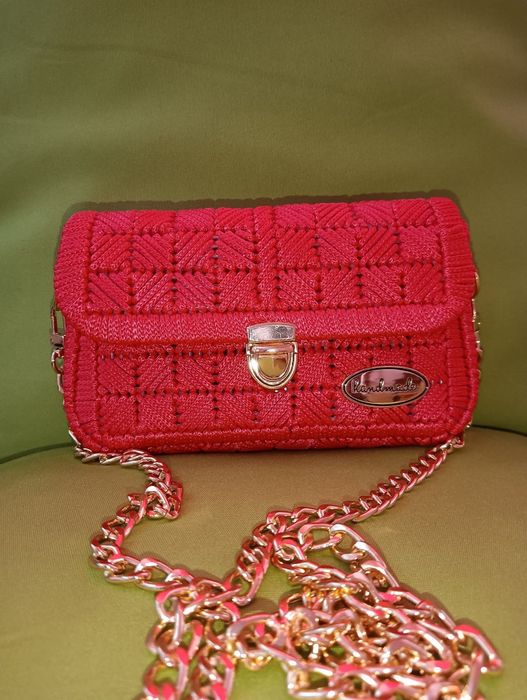 Vând gentuțe handmade