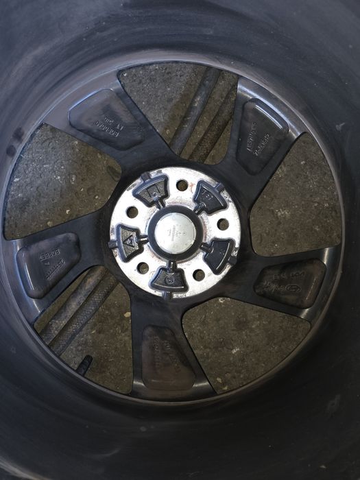 Jante cu anvelope 235/55/18 Continental