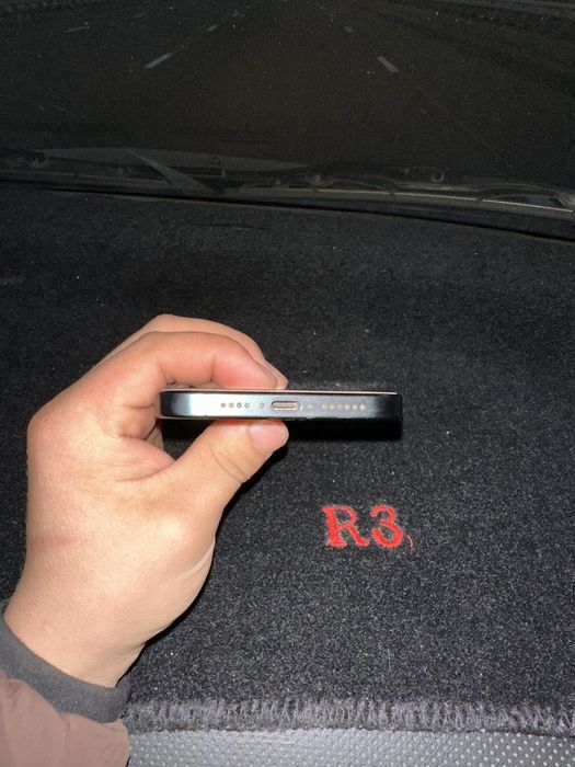 Айфон 15 про мах