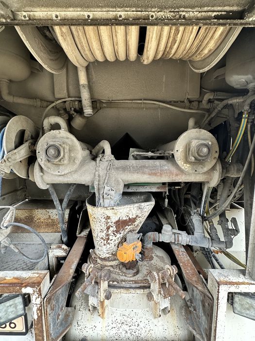 Masina Pompa de sapa camion Volvo