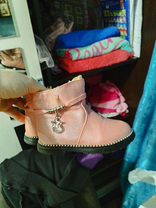 Отдам сапожки бесплатно