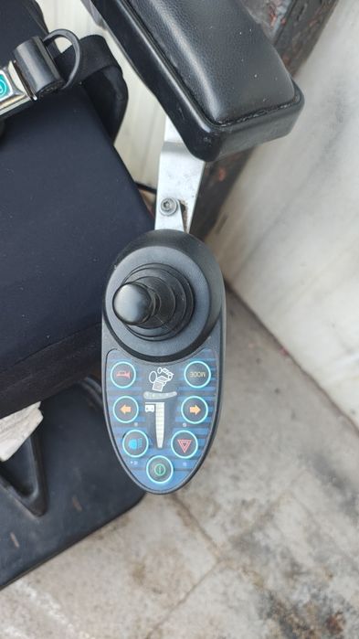 Детска електрическа Инвалидна количка на хонда