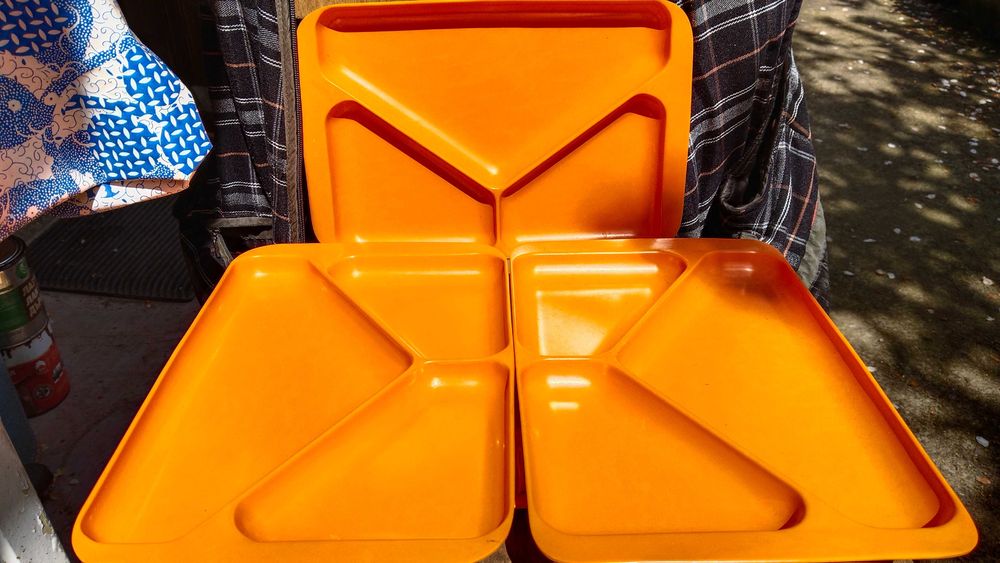 Къмпингарски табли за храна и купа с двойно дъно