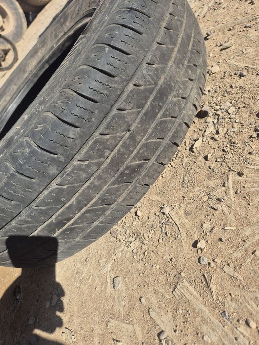 Шина бу 225/75 r16