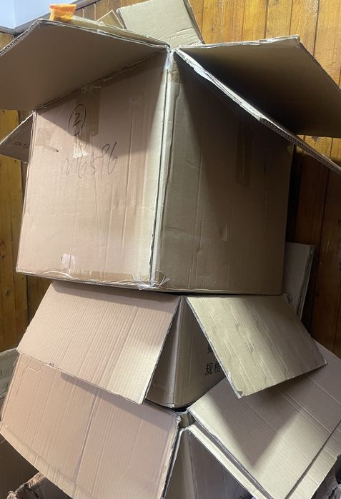 Картонные коробки