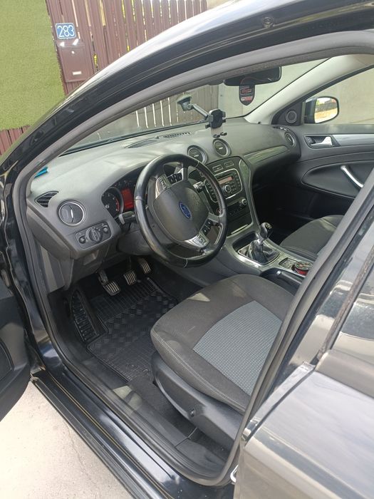 Ford Mondeo 1.6/Benzina
