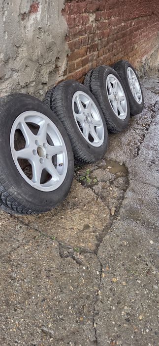 VW GOLF 3 GTI джанти със летни гуми 185/65/15 7J ET35 5x100 цо 56