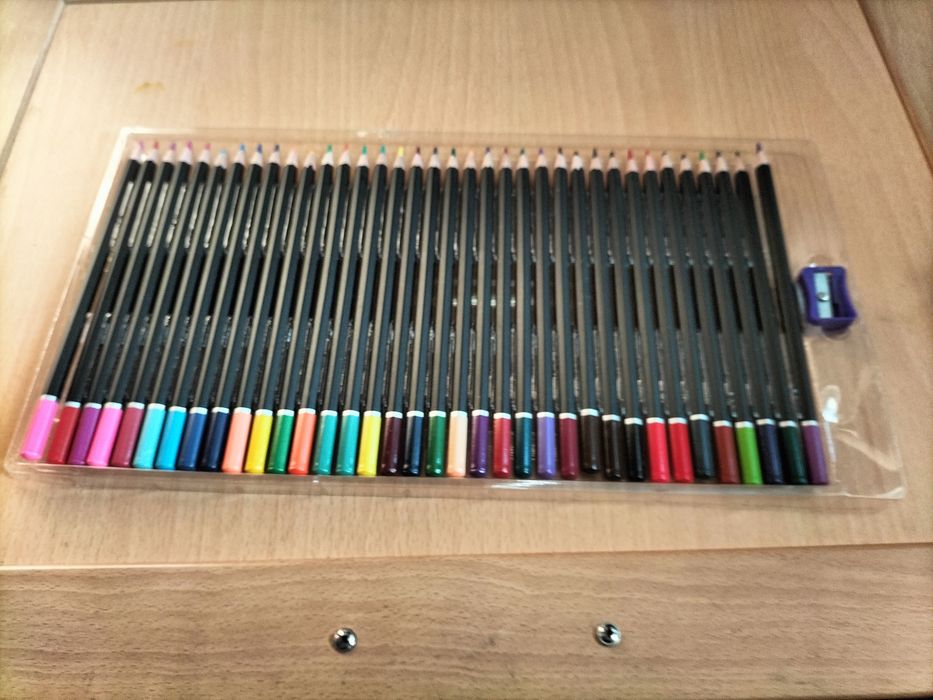 Карандаши -Россия