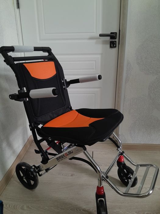 Инвалидная коляска