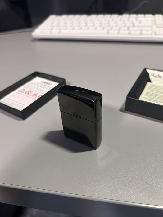 Bricheta Zippo Ebony