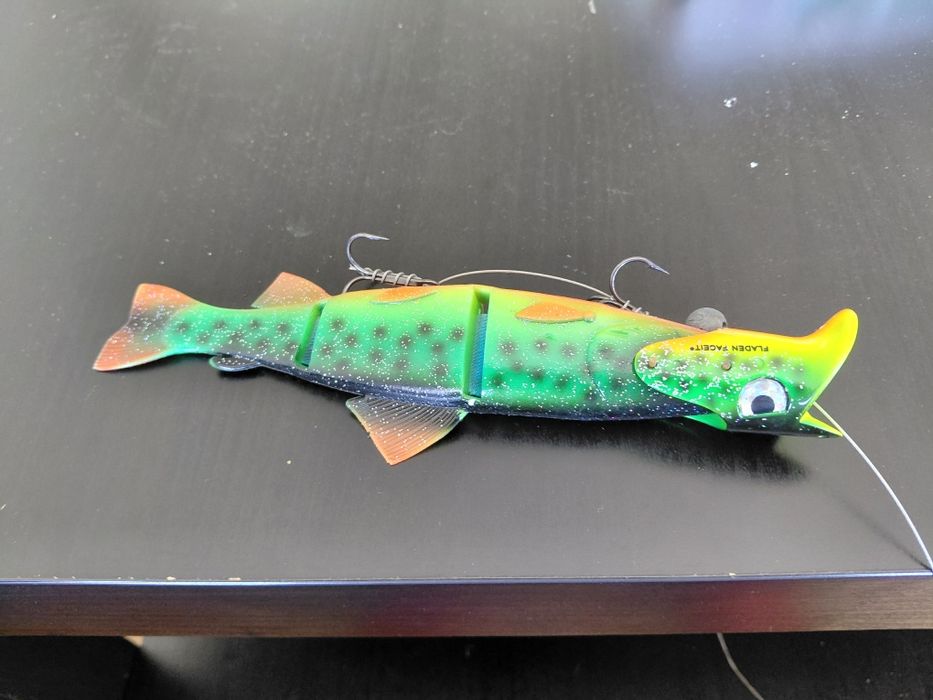 Fladen уникална примамка