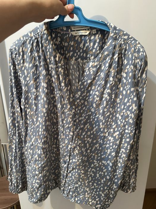 Платья и рубашки