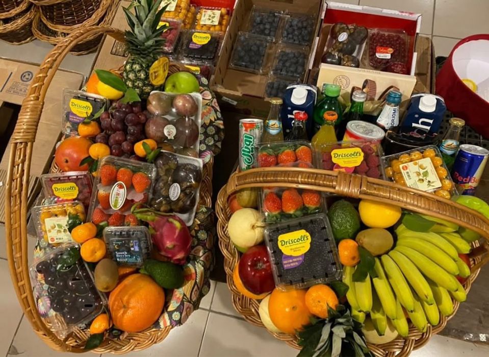 Фрукты корзинка: