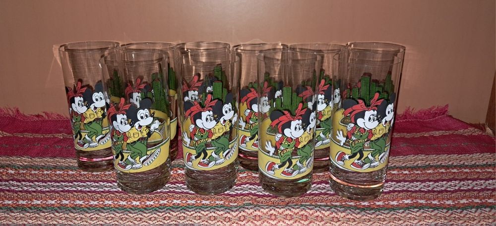 Чаши, сервизи и други