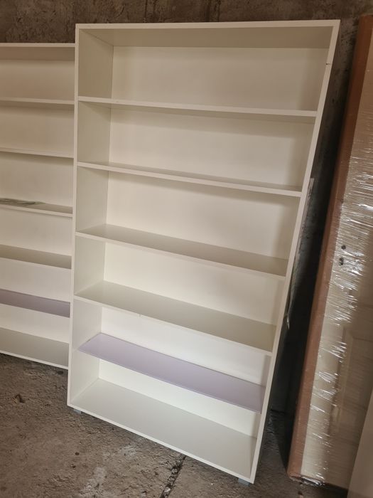 8 Rafturi vitrina din pal magazin plafar farmacie  ca noi