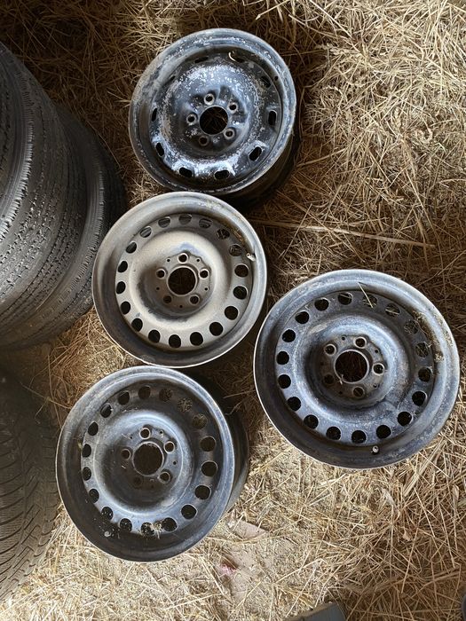 Простой диск  хонда одиссей да тұрған