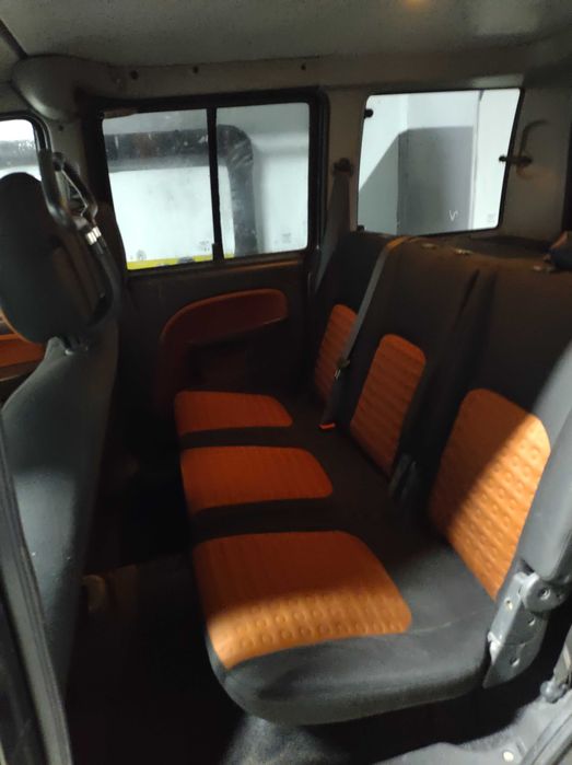 Vând Fiat Doblo 2009 1.9 MultiJet Diesel - 150.100 km ORIGINAL
