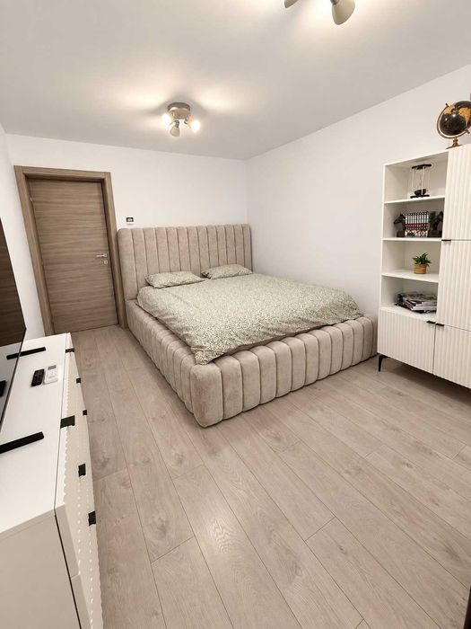 Casă tip duplex Goranu ~ 250 m² | Complex privat | Panouri fotovoltaice | Garaj | Curte & terasă acoperită
