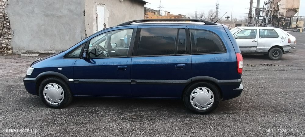 Продам Опель Зафира