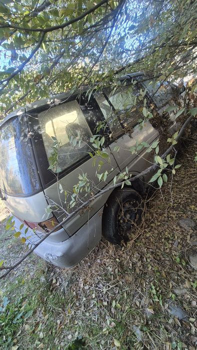 Nissan Prairie 1989 г.в.