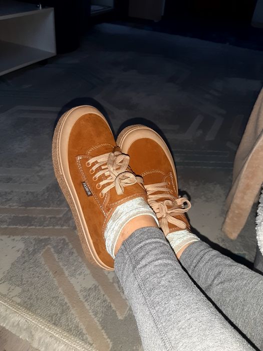 Срочно новые кеды- кроссовки