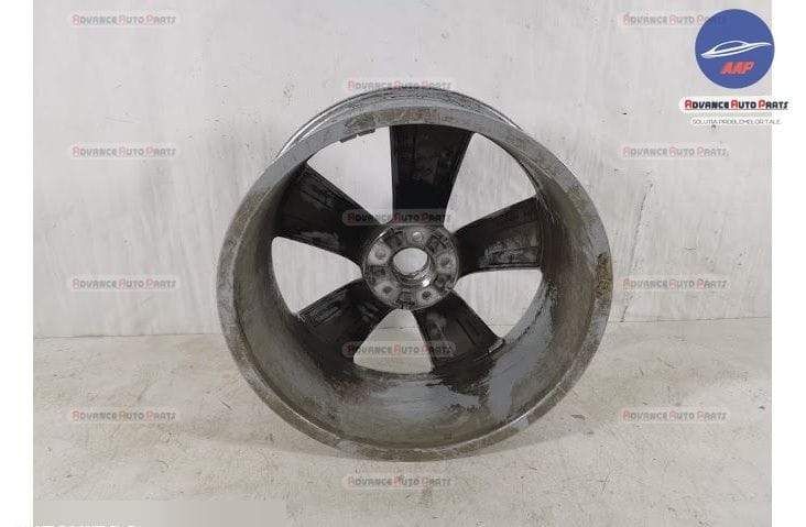 Оригинална алуминиева джанта / Originalna aluminиeva dzhanta 8J R20 H2