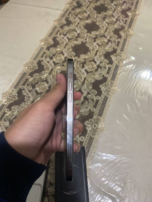 Iphone 12 Pro ideal SROCHNA