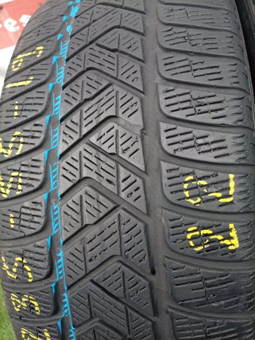 235 55 19 Pirelli