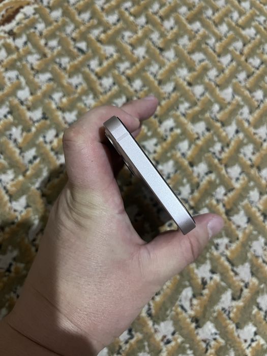 Айфон 13 без ремонт