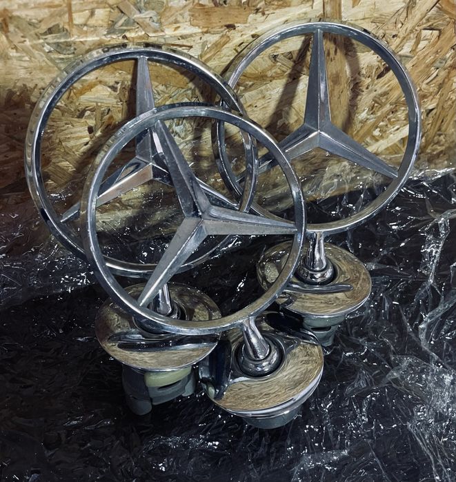 Эмблемы Мерседес W211