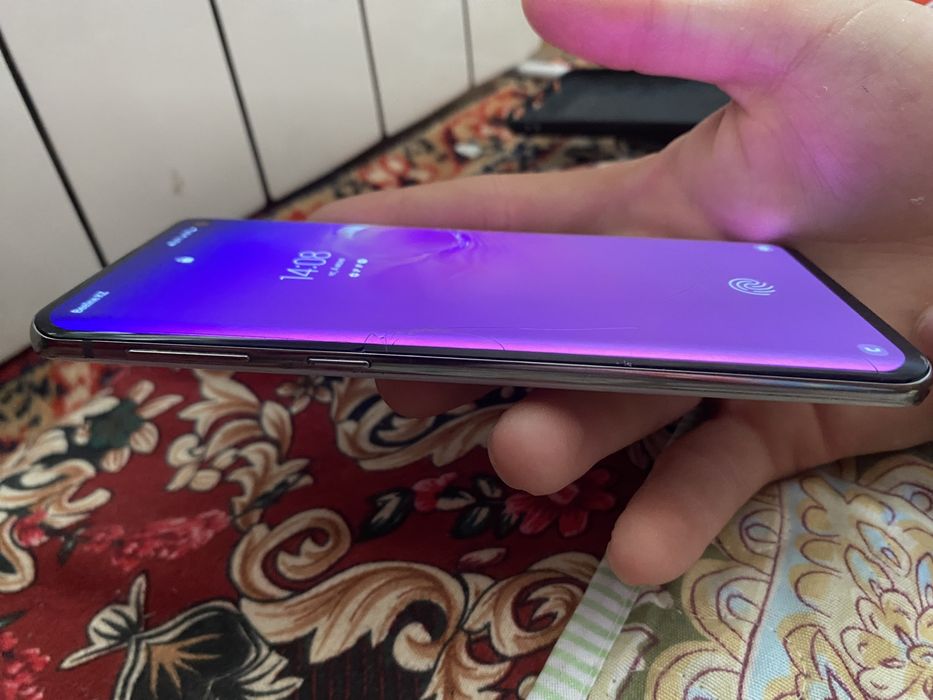 Samsung galaxy s10 вьетнамский
