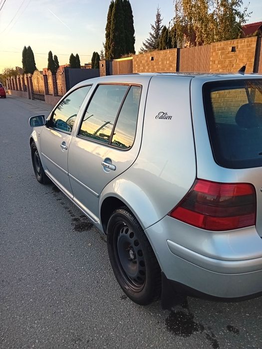 VOLKSWAGEN Golf 0 — imagine 5