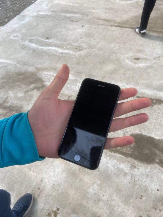 Iphone 7 xolati yaxshi