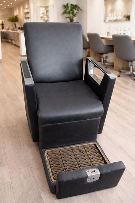Кресло педикюрное