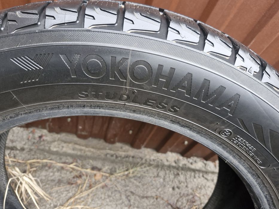 Йокохама 235/55/20 2шт