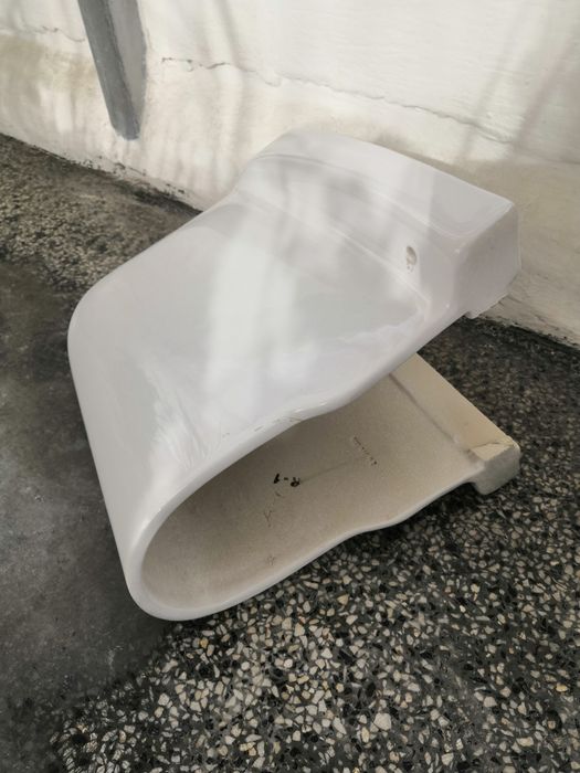 конзола  за мивка