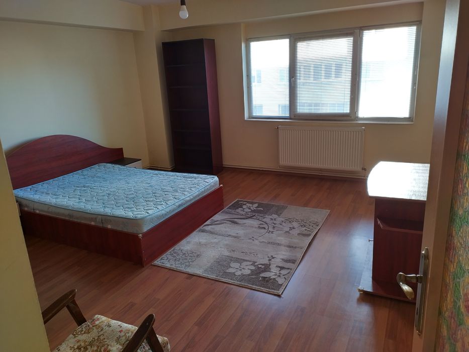 De inchiriat apartament 3 camere, gheorgheni