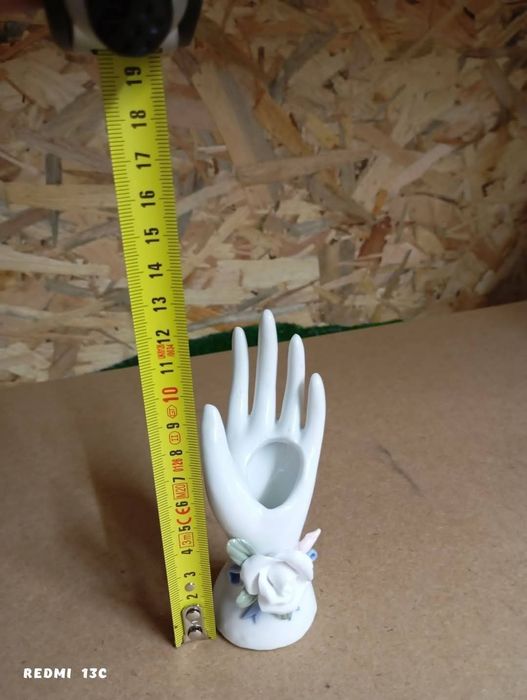 Стара Порцеланова ръка вазичка