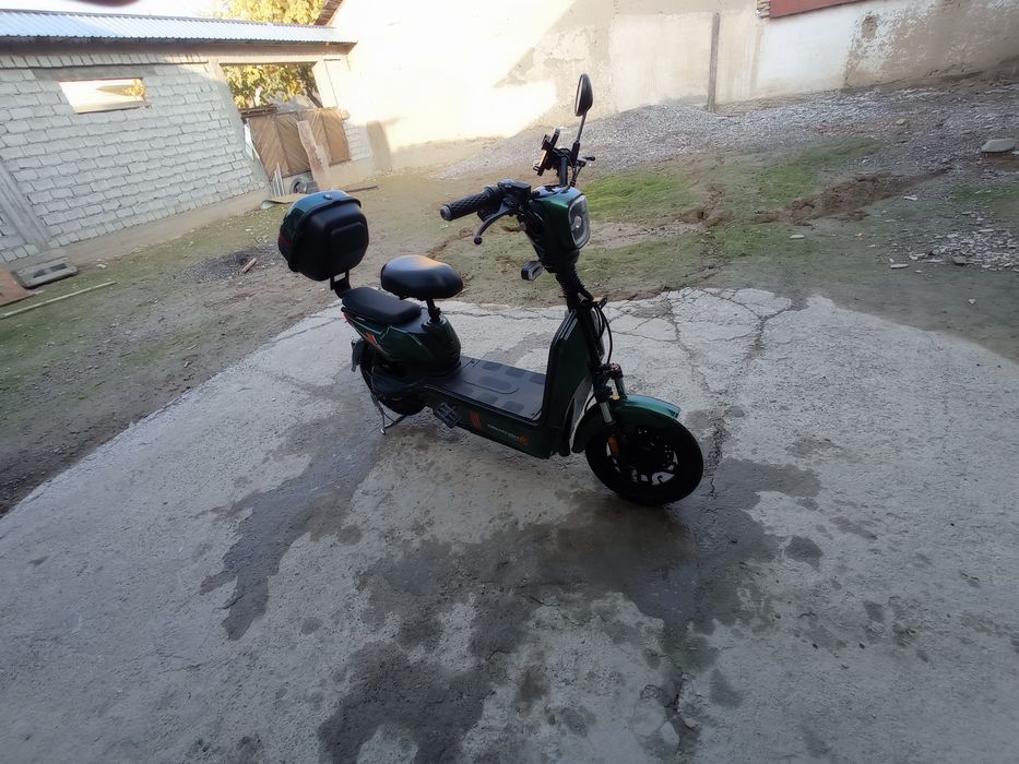 Продаётся скутер электро