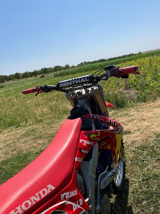 Vând Honda crf 450R 2012