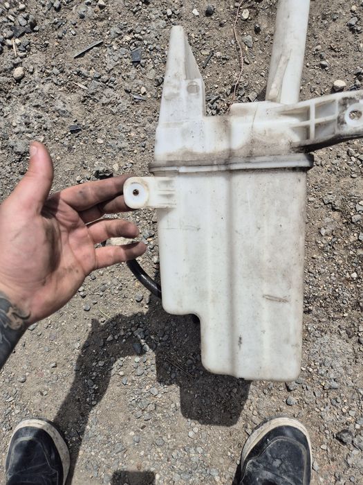 Казанче за чистачки за VW Транспортер T5