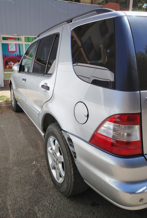 Mercedes-Benz ML 270