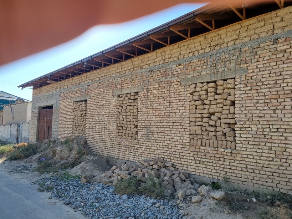 Xovli sotiladi 5 sotix