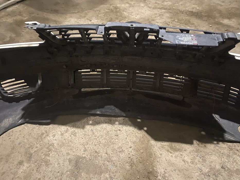 Бампер Пассат Б 5