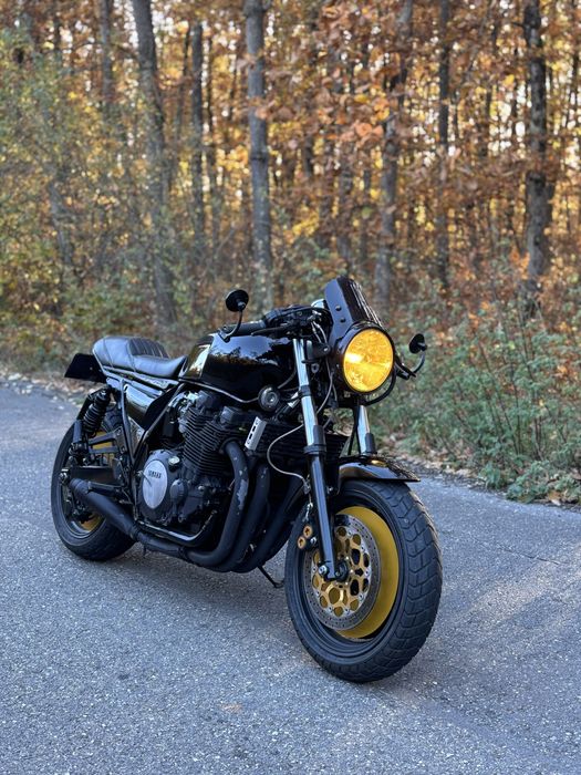 Cafe racer Yamaha xjr1200