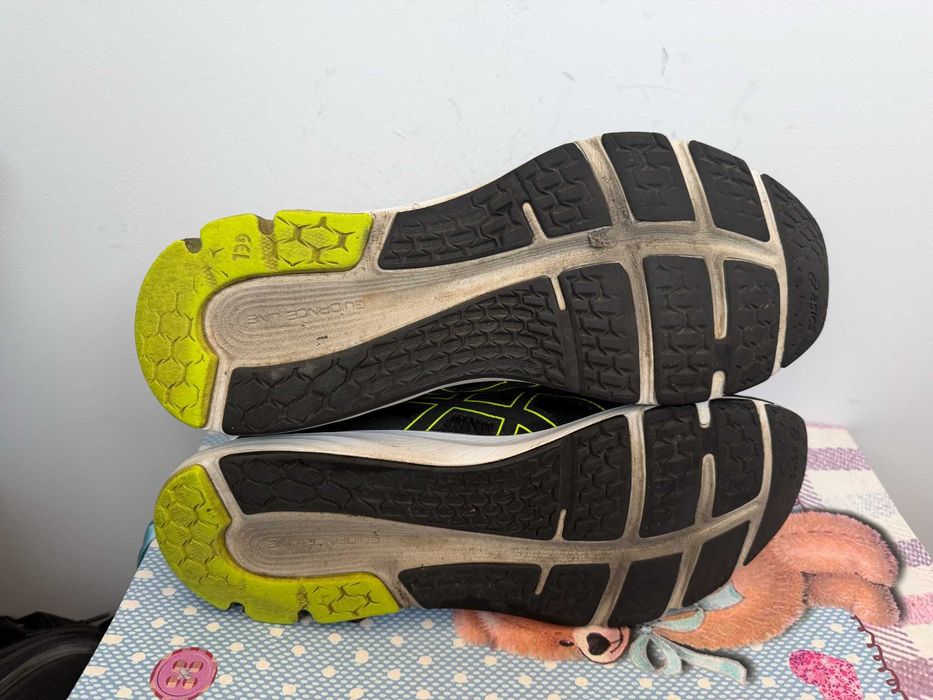 Asics Gel-Pulse 12''оригинални маратонки 44.5 номер