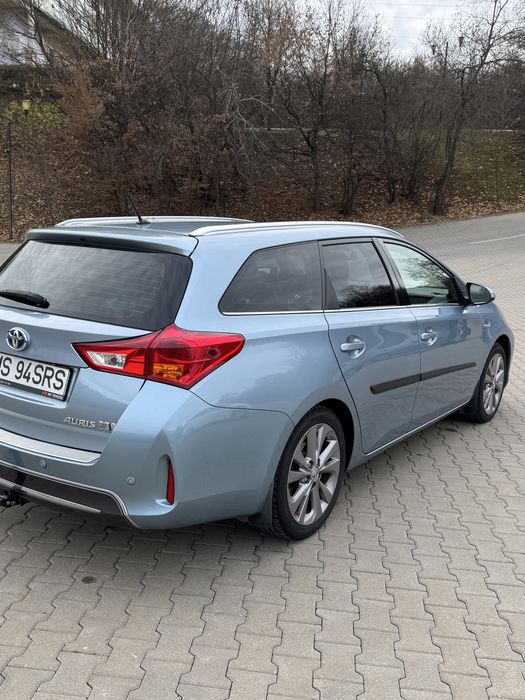 Vand Toyota Auris